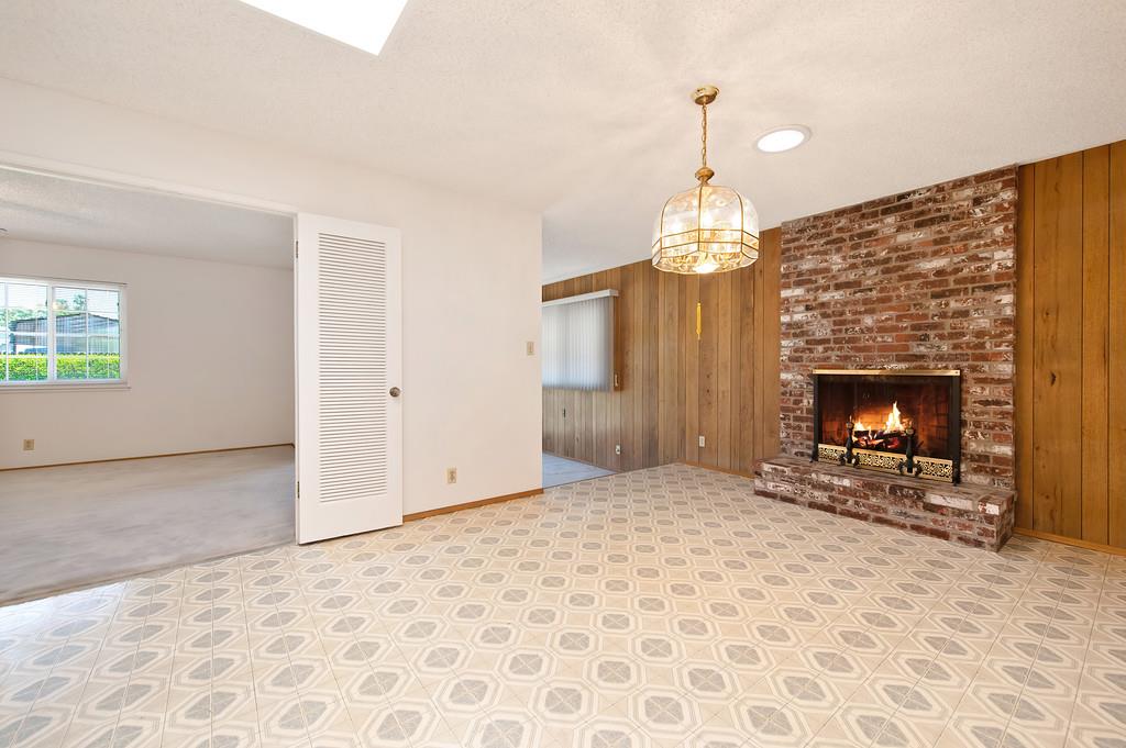 Detail Gallery Image 14 of 40 For 2333 Pinturo Way, Rancho Cordova,  CA 95670 - 4 Beds | 2 Baths