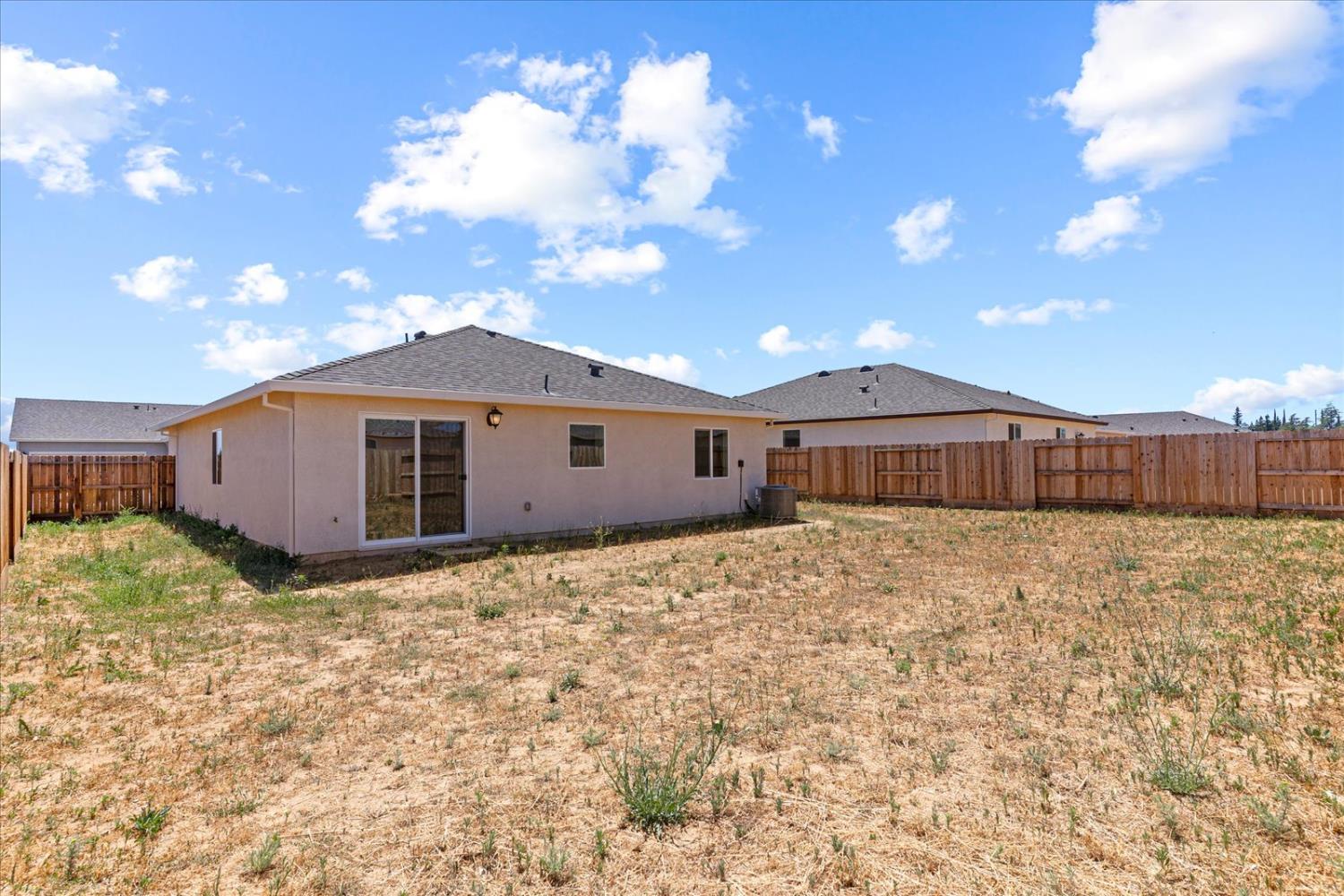Detail Gallery Image 32 of 35 For 2193 Mickelson Dr, Linda,  CA 95901 - 3 Beds | 2 Baths