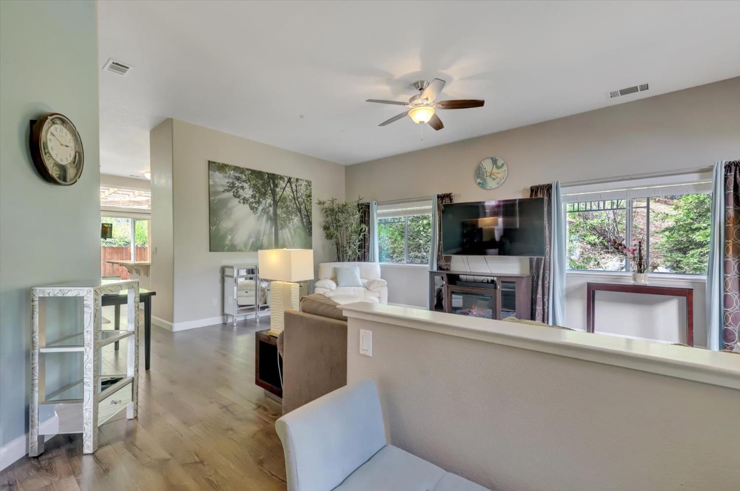 Silkwood Drive, Auburn, California image 19