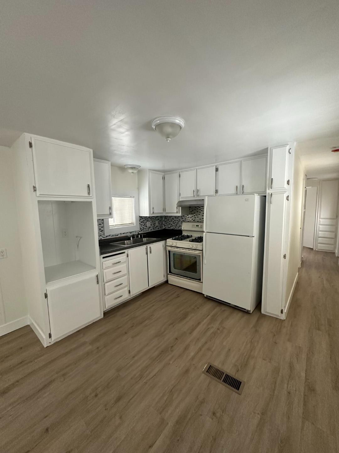 Detail Gallery Image 6 of 12 For 3740 Blackwood Rd 22, South Lake Tahoe,  CA 96150 - 3 Beds | 2 Baths