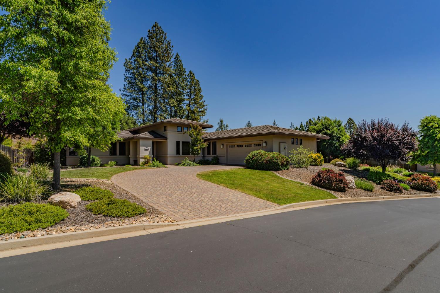 Detail Gallery Image 5 of 63 For 2025 Thomas Dr, Jackson,  CA 95642 - 3 Beds | 2 Baths
