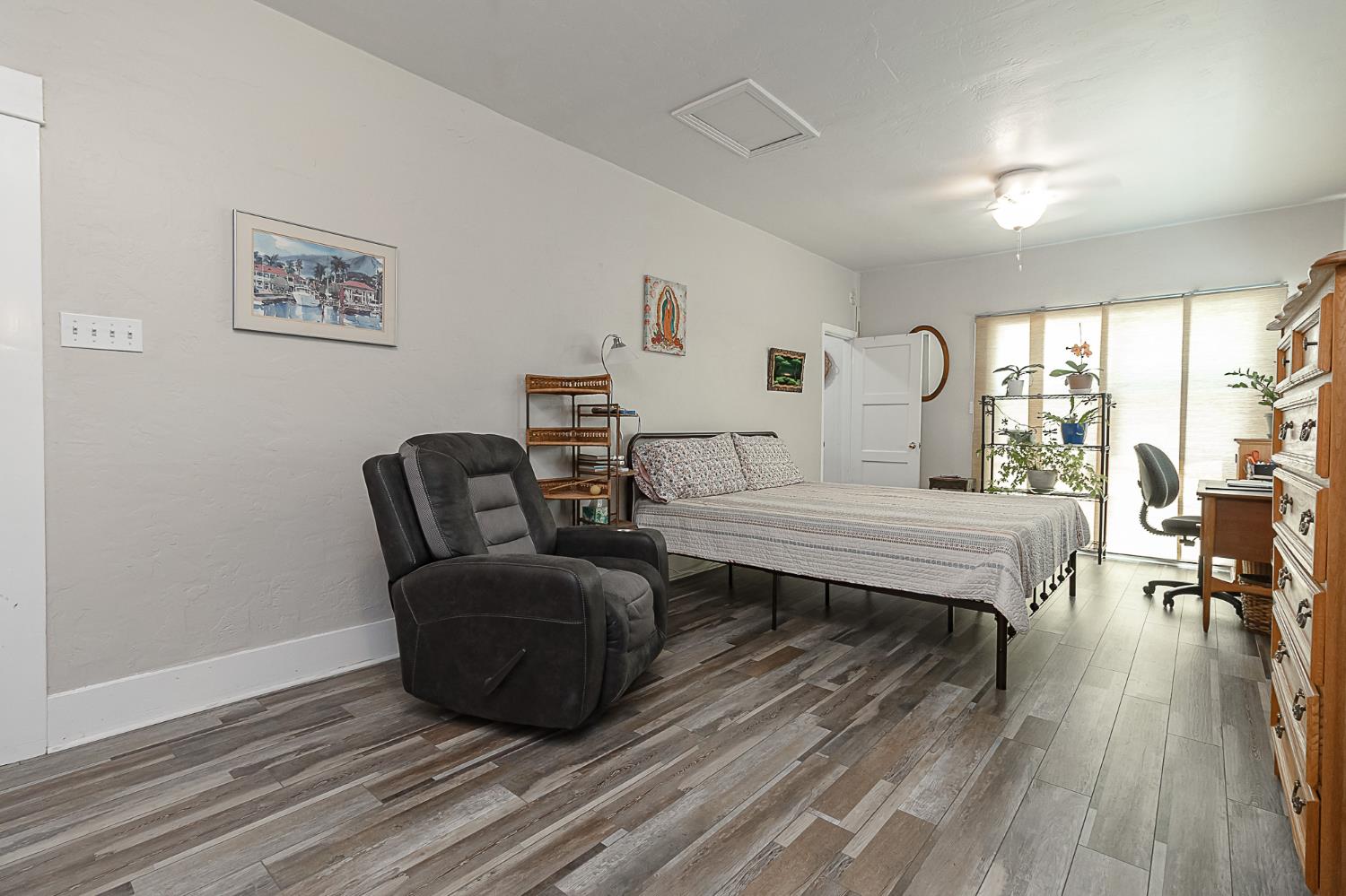 Detail Gallery Image 13 of 20 For 524 Melrose St, Modesto,  CA 95354 - 2 Beds | 2 Baths