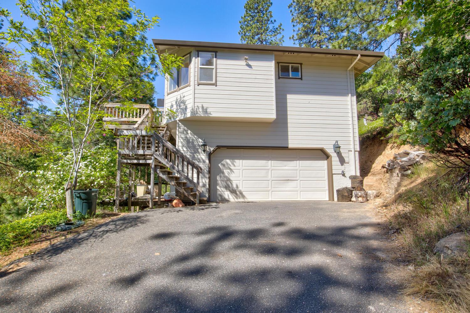 Detail Gallery Image 2 of 58 For 3340 Menominee, Arnold,  CA 95223 - 3 Beds | 2/1 Baths
