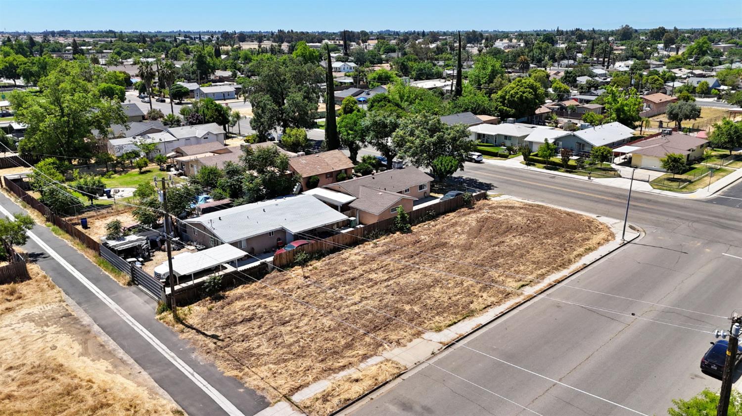 S A Street, Madera, California image 6