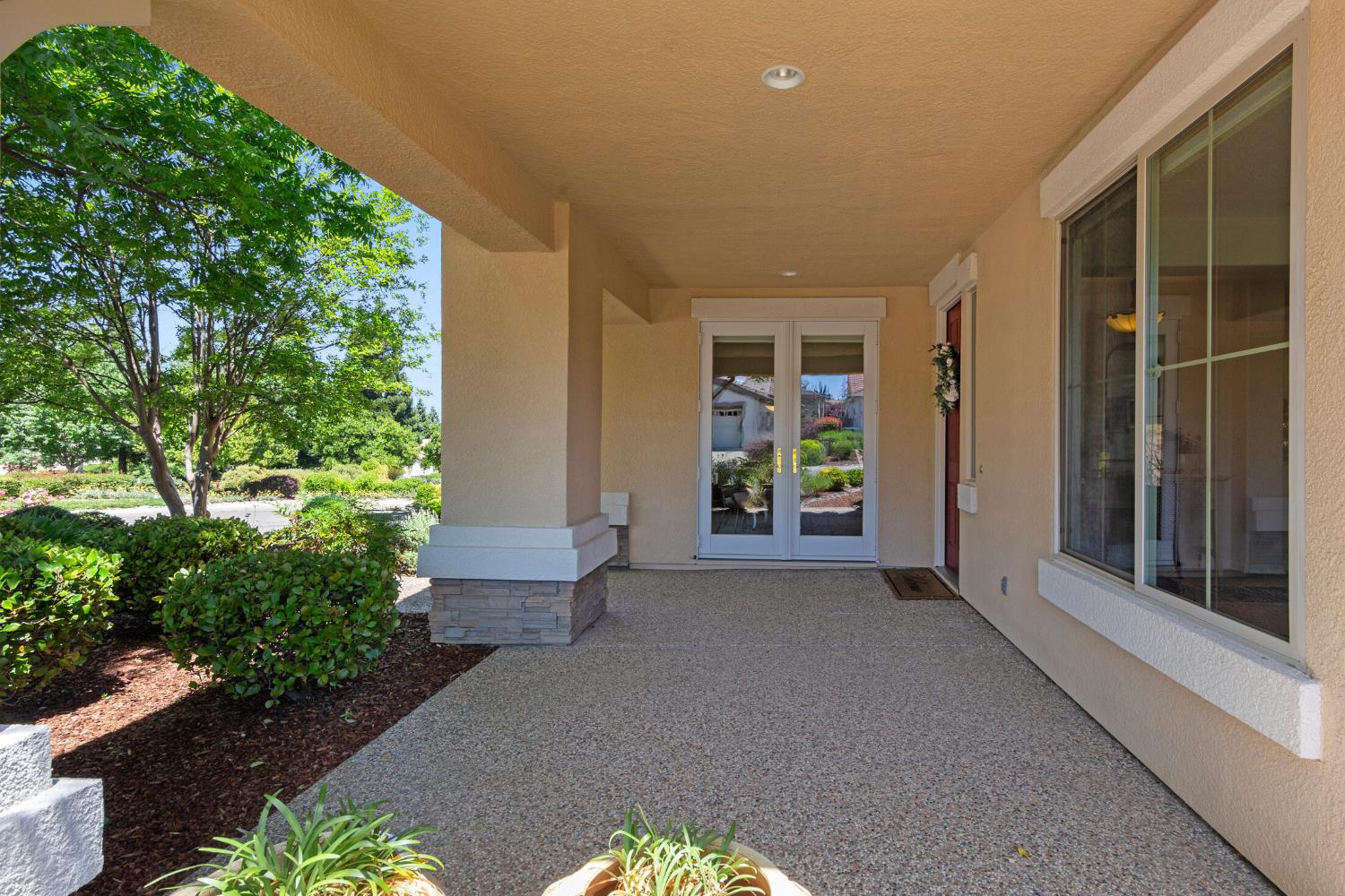 Detail Gallery Image 11 of 60 For 2160 Stone House Cir, Lincoln,  CA 95648 - 2 Beds | 2 Baths