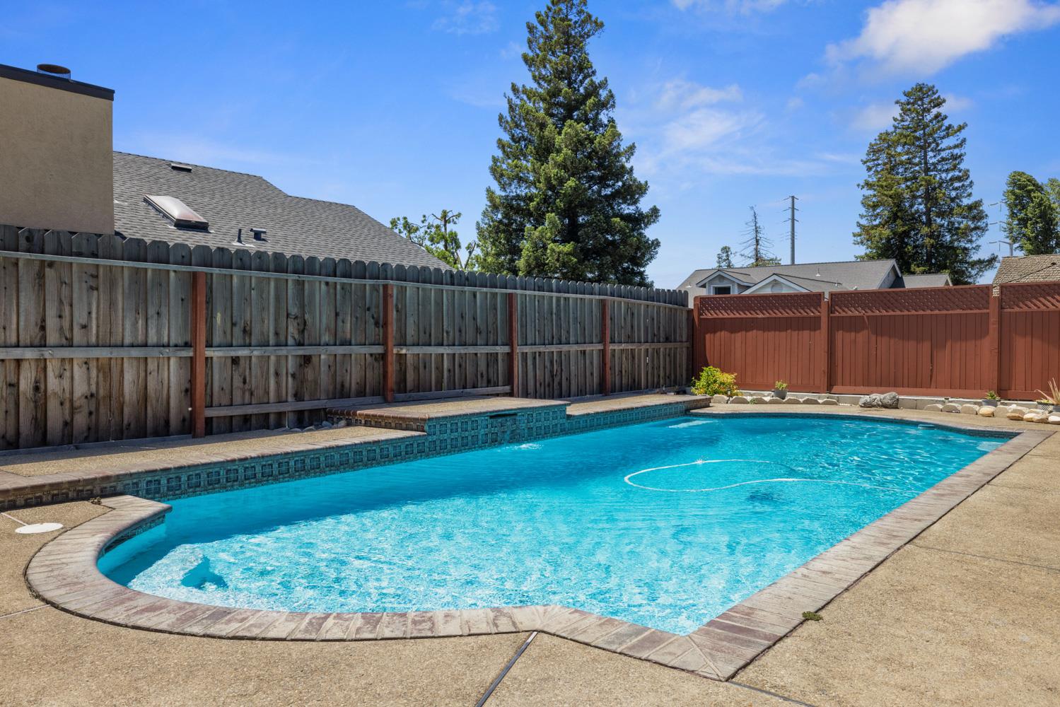Detail Gallery Image 37 of 44 For 1184 Wood Duck Ct, Manteca,  CA 95337 - 4 Beds | 3 Baths