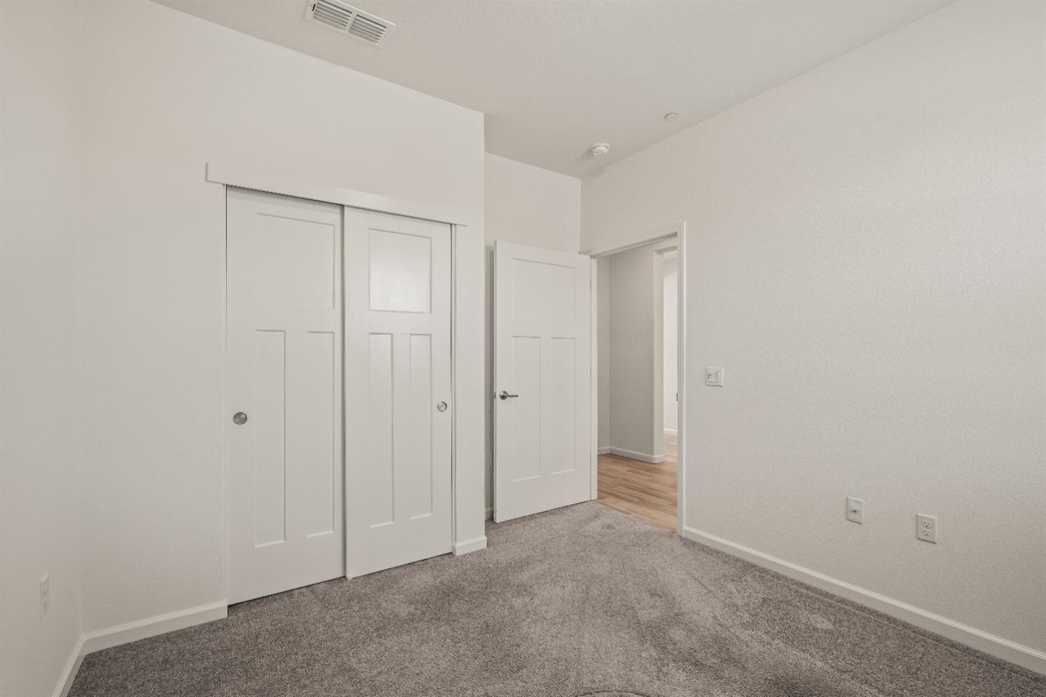Detail Gallery Image 24 of 43 For 8924 El Cielo Ln, El Dorado Hills,  CA 95762 - 2 Beds | 2 Baths