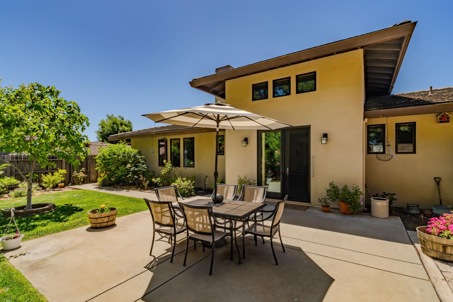 Detail Gallery Image 12 of 63 For 2025 Thomas Dr, Jackson,  CA 95642 - 3 Beds | 2 Baths