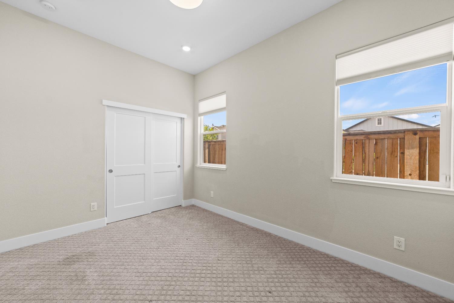 Detail Gallery Image 18 of 54 For 2001 Salina Way, Roseville,  CA 95747 - 4 Beds | 3 Baths