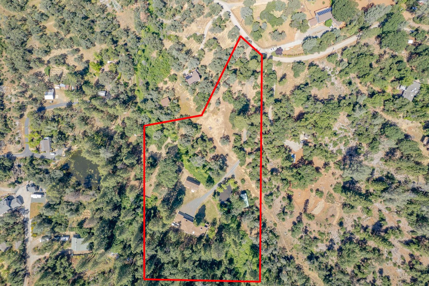 Detail Gallery Image 15 of 71 For 11107 Pekolee Dr, Grass Valley,  CA 95949 - 4 Beds | 3 Baths