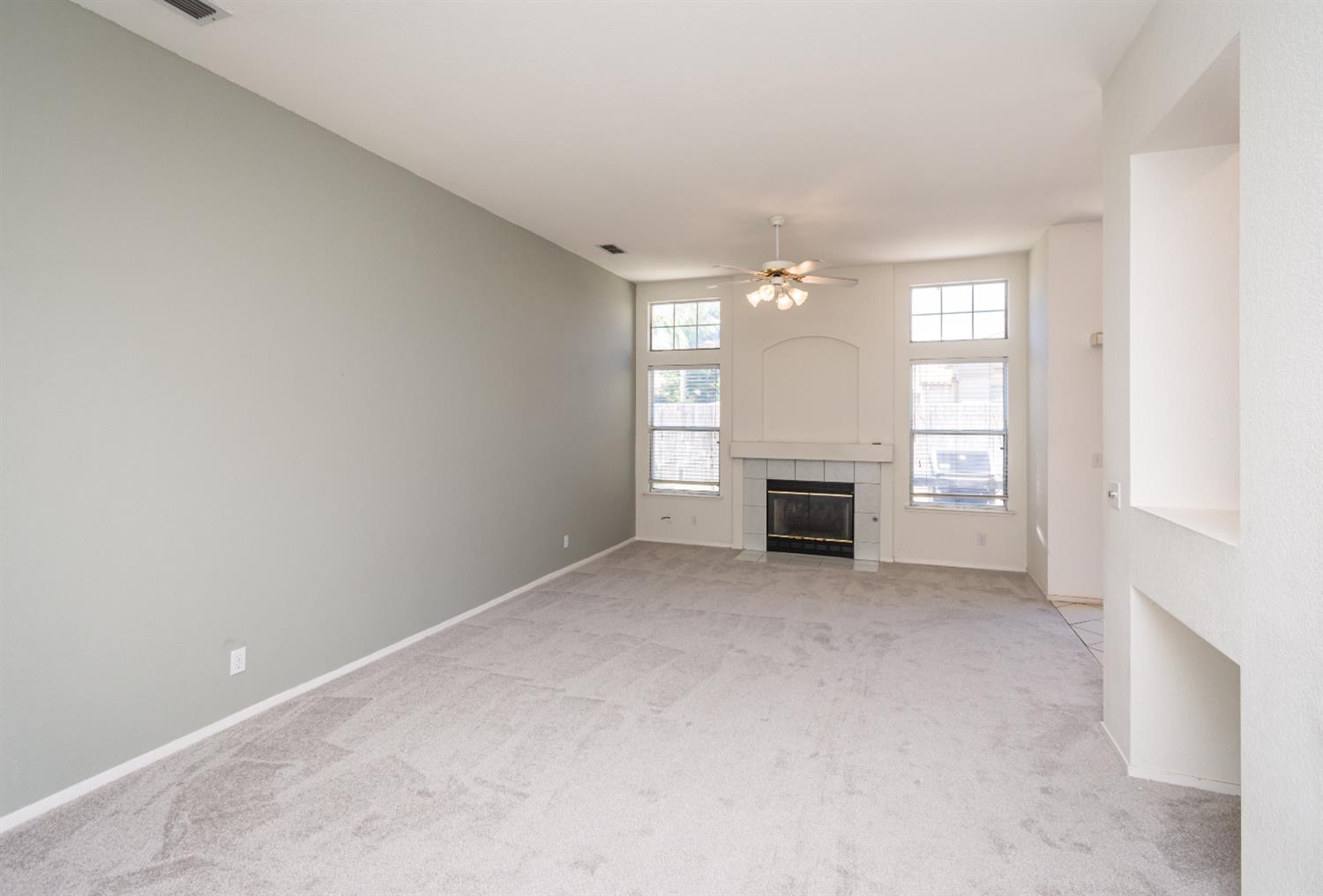 Detail Gallery Image 18 of 48 For 9051 Allenford Pl, Elk Grove,  CA 95624 - 3 Beds | 2 Baths