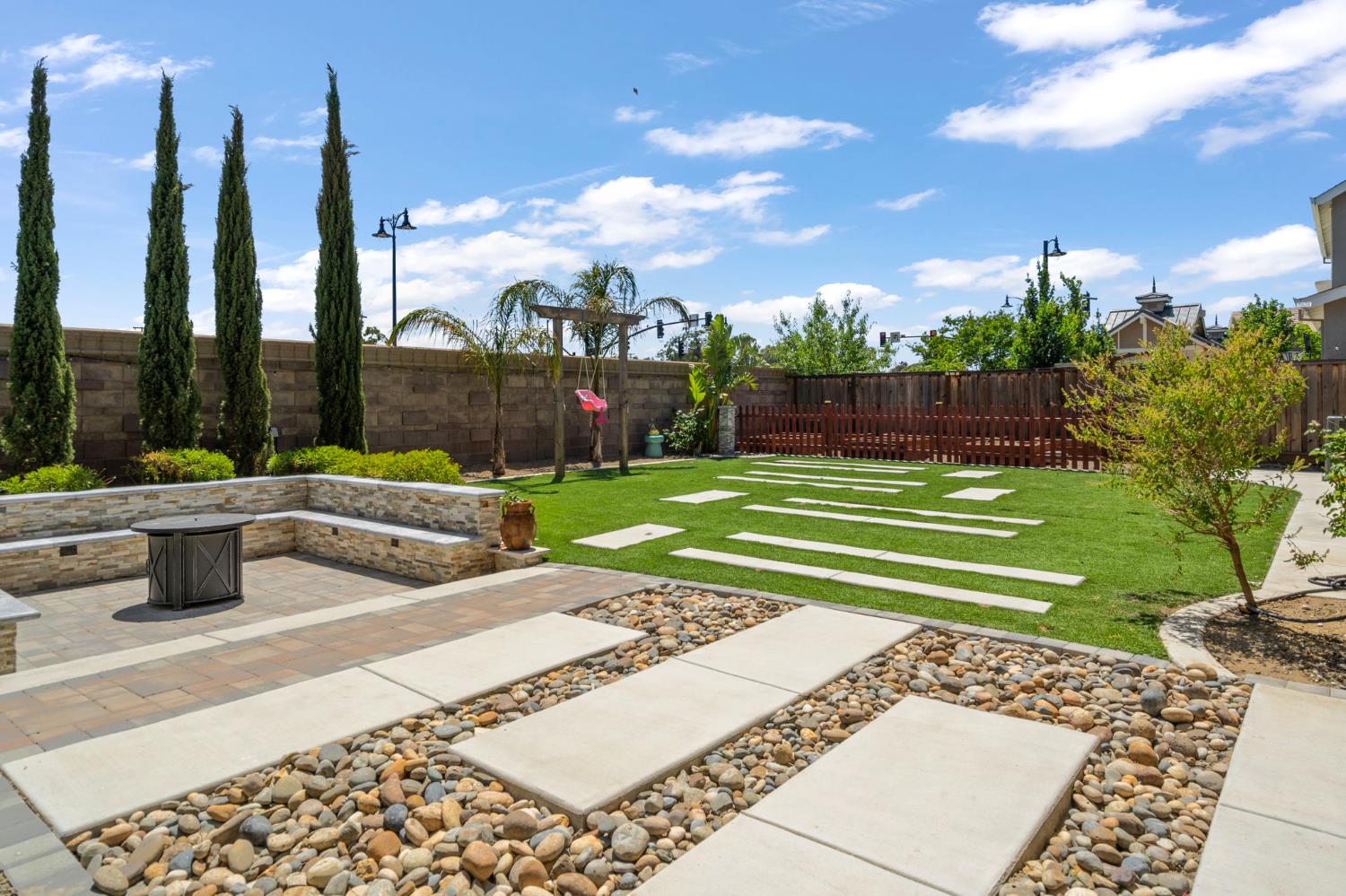 Detail Gallery Image 40 of 57 For 344 W Hopkins Ct, Mountain House,  CA 95391 - 4 Beds | 3 Baths