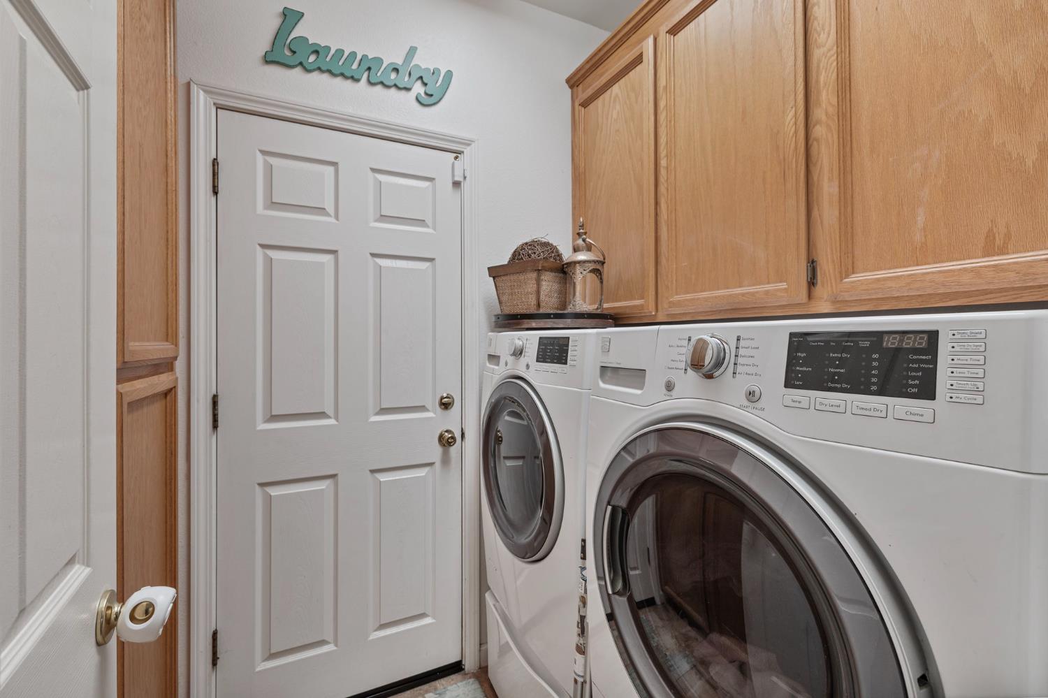 Detail Gallery Image 22 of 25 For 2081 Tangerine Ave, Madera,  CA 93637 - 3 Beds | 2 Baths
