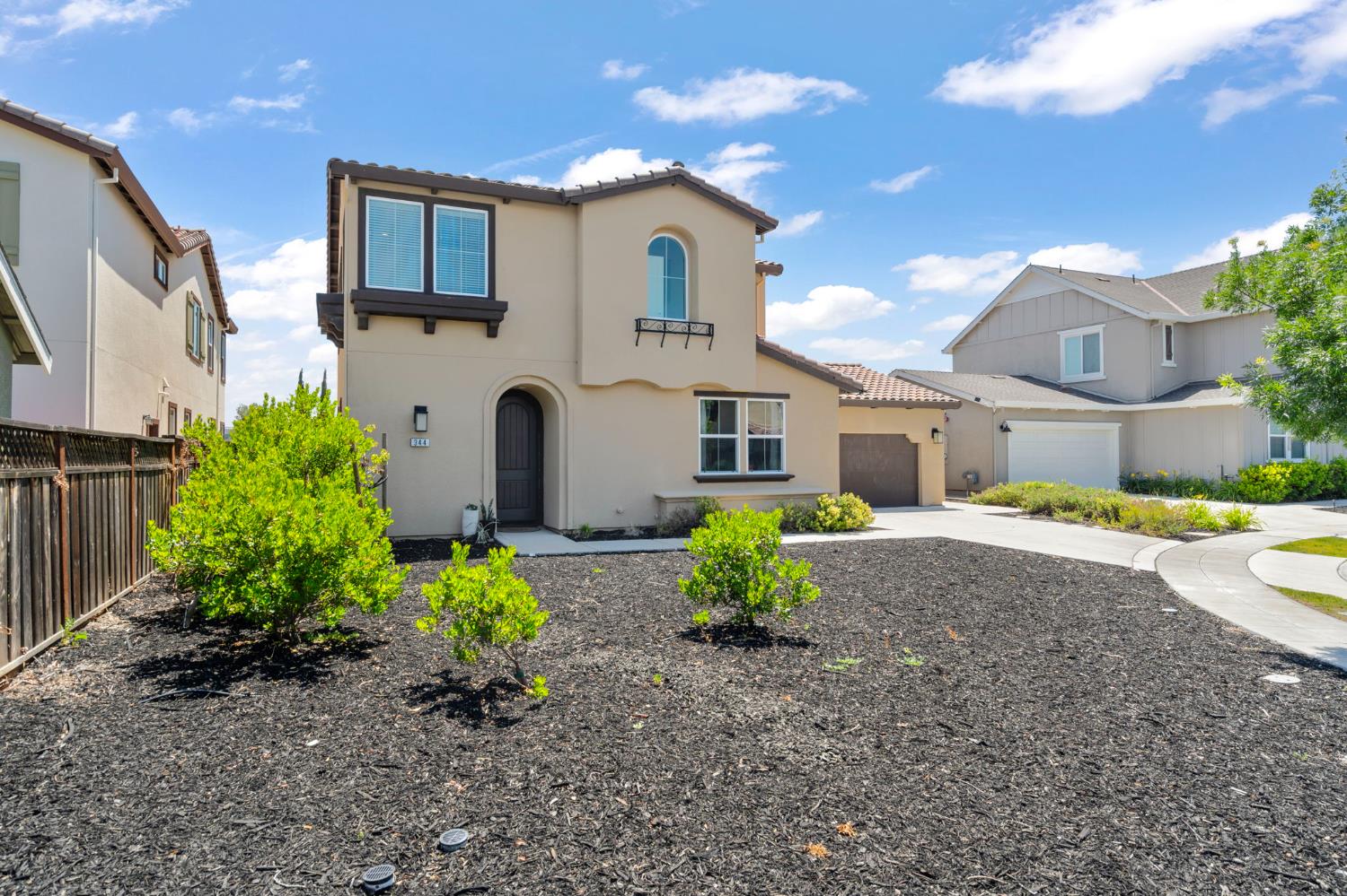Detail Gallery Image 5 of 57 For 344 W Hopkins Ct, Mountain House,  CA 95391 - 4 Beds | 3 Baths