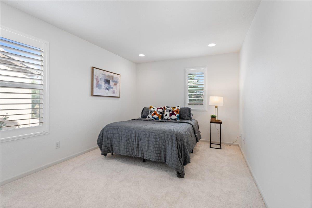 Detail Gallery Image 28 of 40 For 4065 Shorthorn Way, Roseville,  CA 95747 - 4 Beds | 3/1 Baths