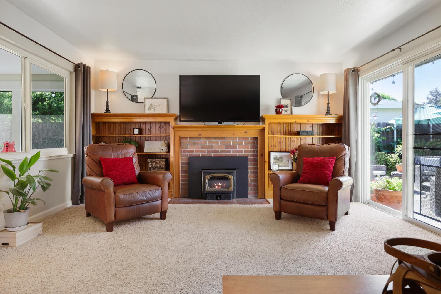 Detail Gallery Image 10 of 36 For 944 S Crescent Ave, Lodi,  CA 95240 - 3 Beds | 1/1 Baths