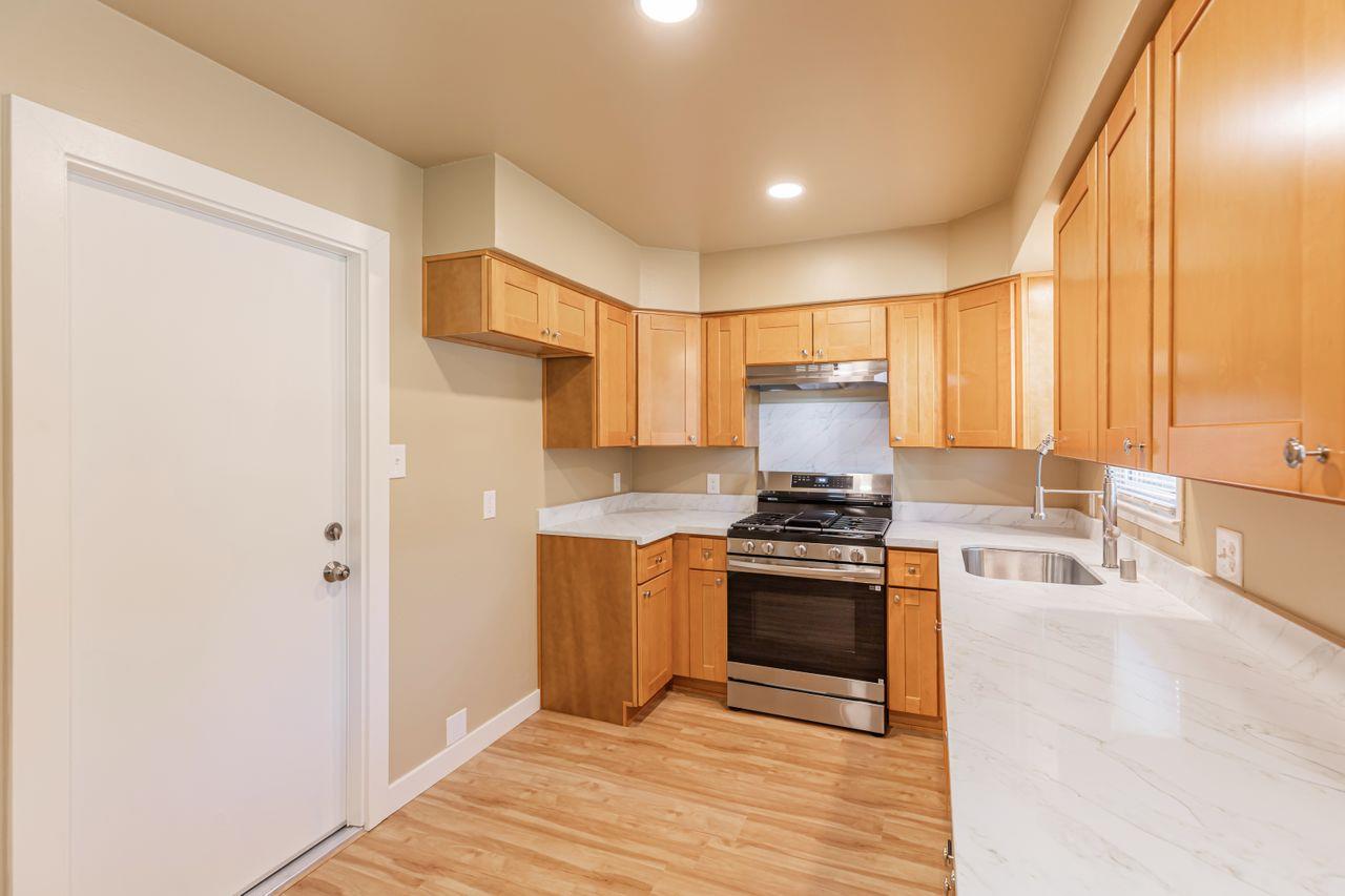 Detail Gallery Image 28 of 72 For 4130 Arden Way, Sacramento,  CA 95864 - – Beds | – Baths