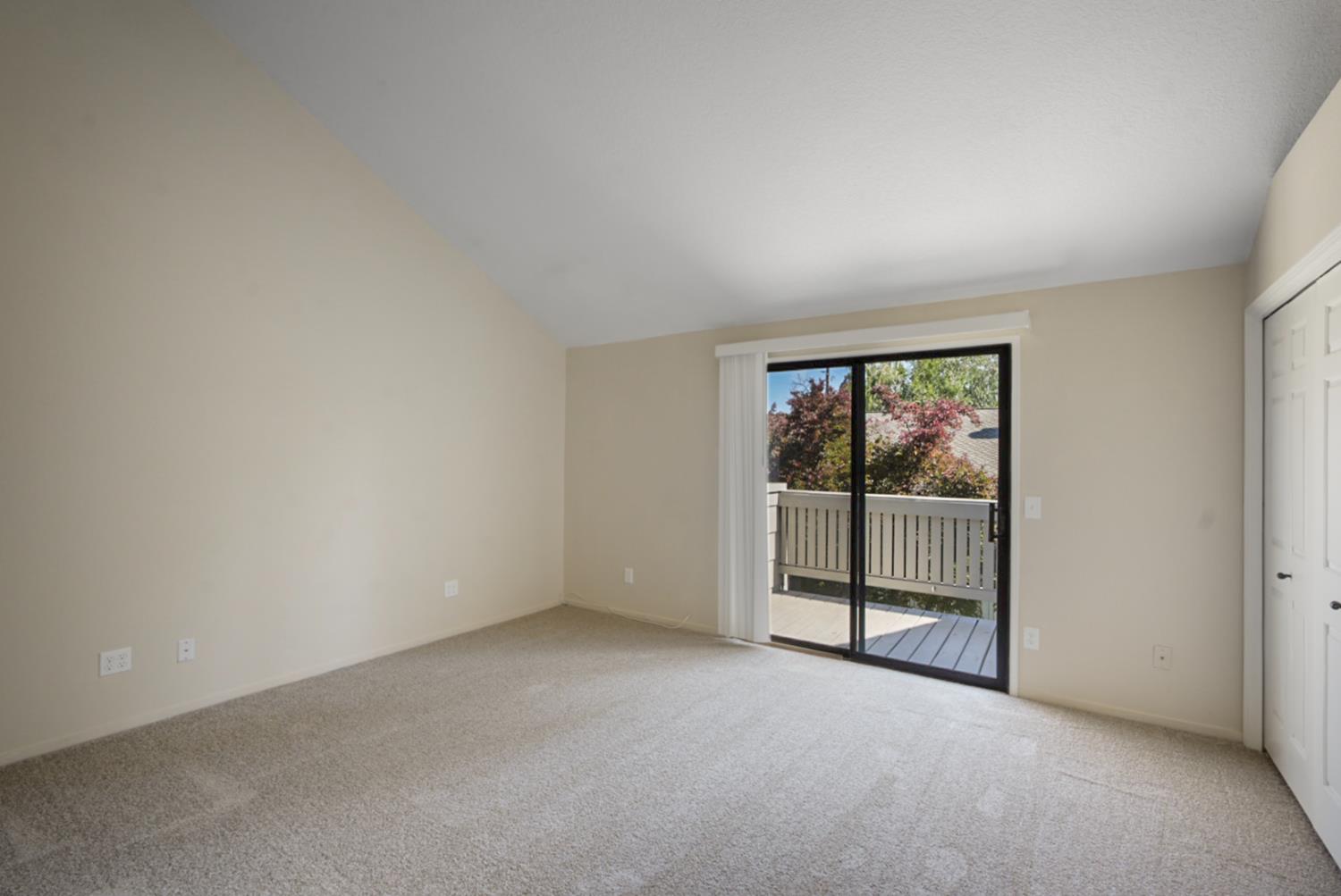 Detail Gallery Image 18 of 28 For 230 W Rumble Rd #B,  Modesto,  CA 95350 - 2 Beds | 1/1 Baths