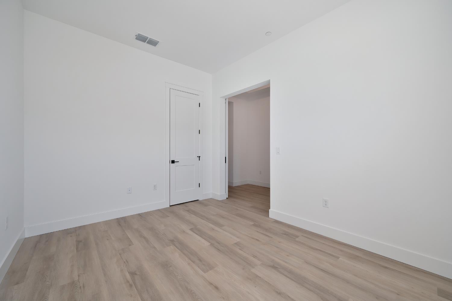 Detail Gallery Image 15 of 39 For 15045 via Sansovino, Sloughhouse,  CA 95683 - 3 Beds | 2 Baths