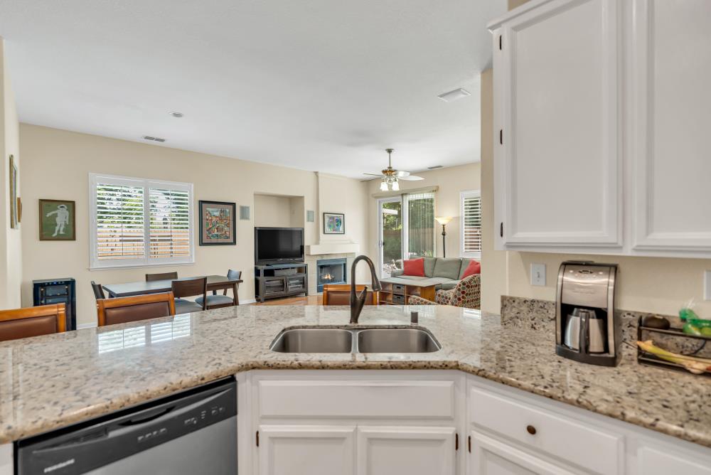 Detail Gallery Image 17 of 47 For 9145 Greendale Ct, Elk Grove,  CA 95758 - 4 Beds | 2 Baths