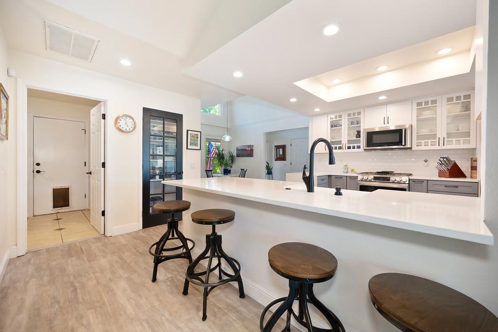 Detail Gallery Image 17 of 50 For 14725 Plano Ct, Rancho Murieta,  CA 95683 - 4 Beds | 2 Baths