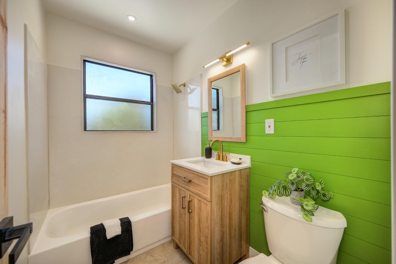 Detail Gallery Image 78 of 96 For 12445 Ladd Ln, Auburn,  CA 95603 - 6 Beds | 3 Baths