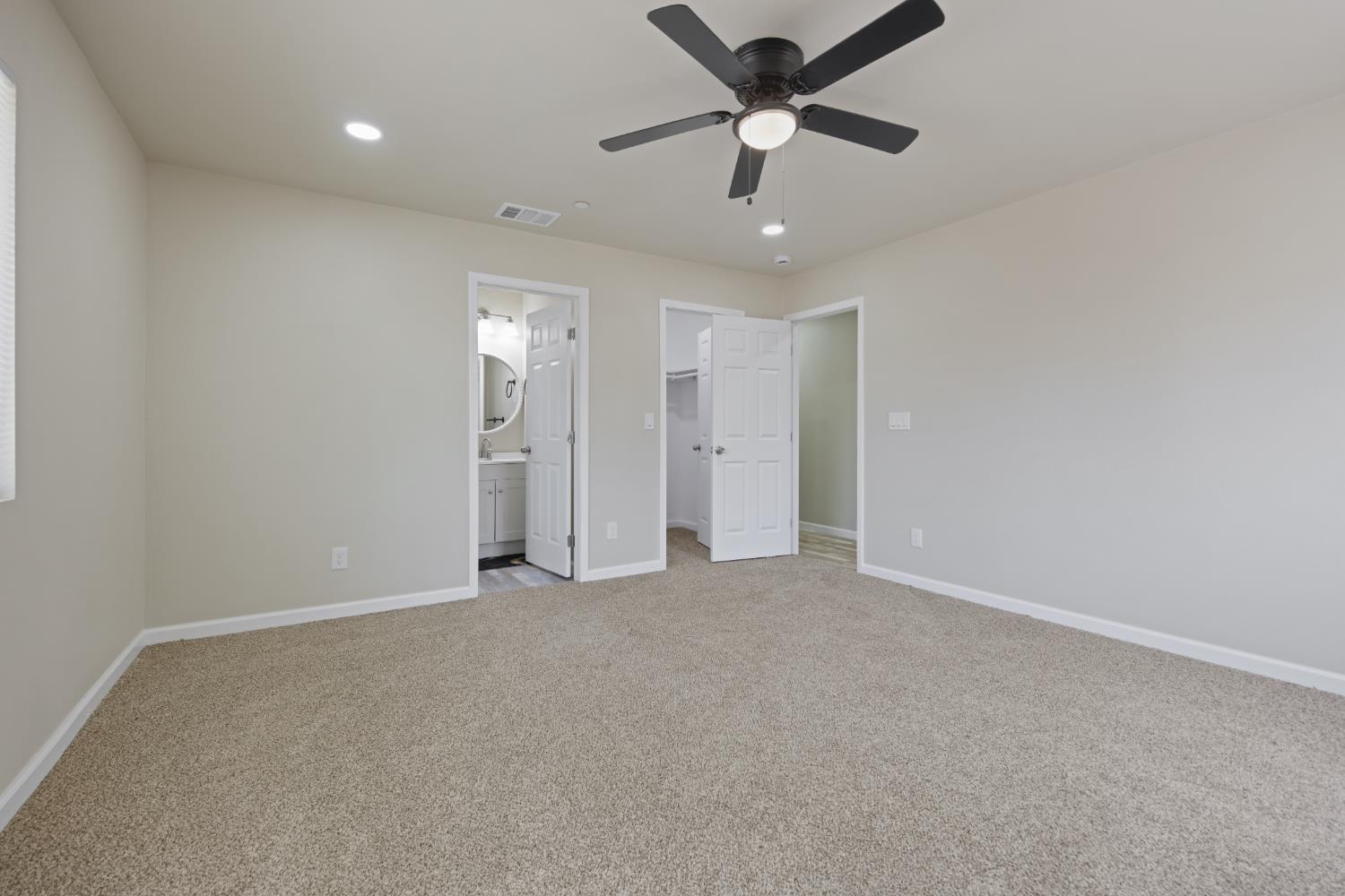 Detail Gallery Image 26 of 46 For 2432 E Willow St a & B,  Stockton,  CA 95205 - 4 Beds | 2 Baths