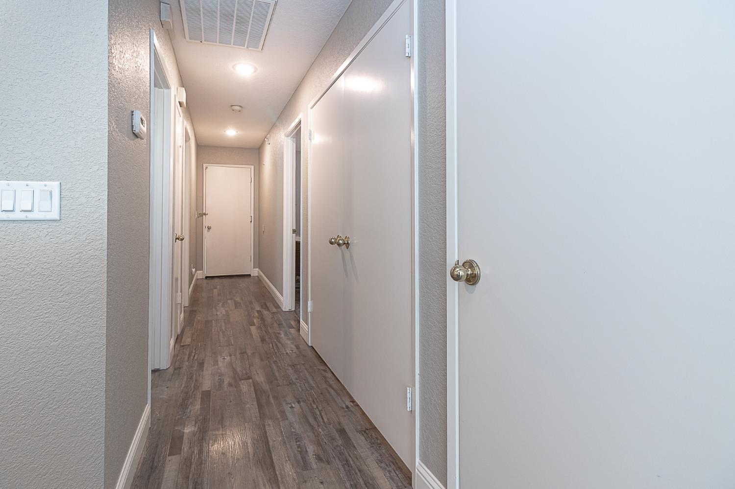 Detail Gallery Image 20 of 31 For 1110 Cedar Creek Dr #1,  Modesto,  CA 95355 - 2 Beds | 2 Baths