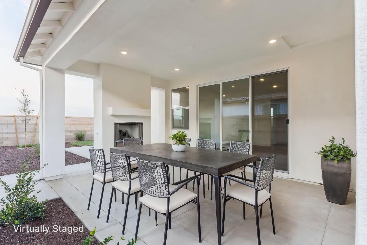 Detail Gallery Image 26 of 31 For 5210 Peace Lily Ln, Roseville,  CA 95747 - 3 Beds | 3 Baths
