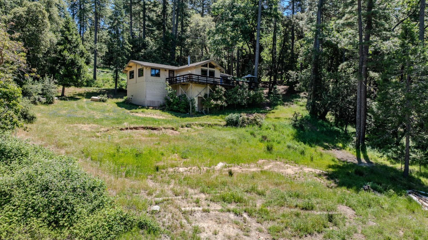 Detail Gallery Image 3 of 48 For 23205 Roden, Pioneer,  CA 95666 - 2 Beds | 2 Baths