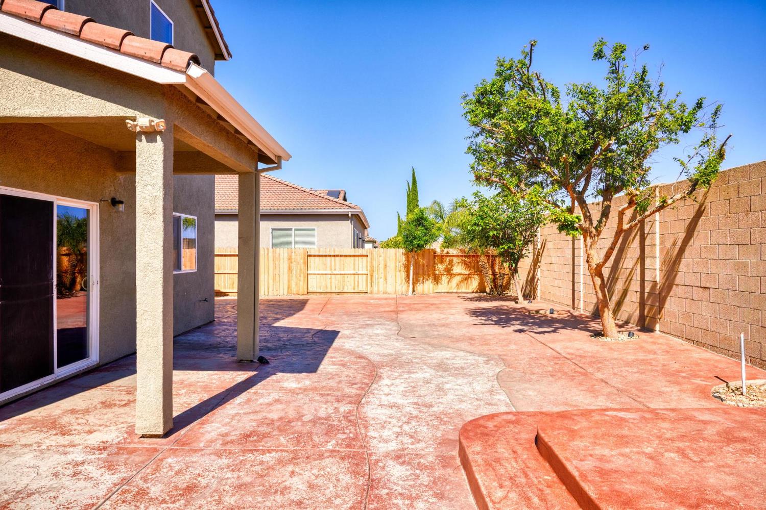 Detail Gallery Image 32 of 36 For 1615 Goldpoppy St, Manteca,  CA 95337 - 4 Beds | 3 Baths