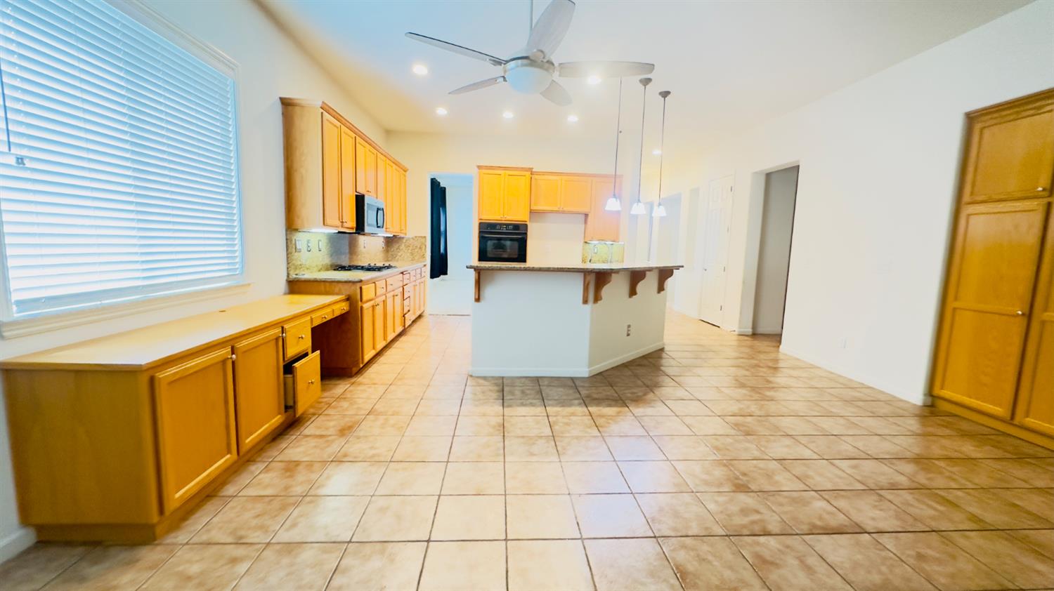 Detail Gallery Image 13 of 33 For 3024 Dovehouse Ct, Modesto,  CA 95355 - 4 Beds | 2 Baths