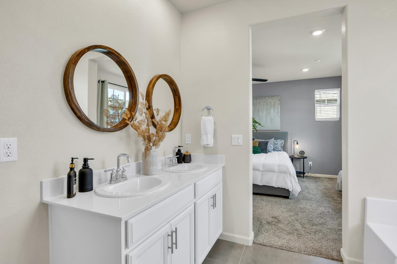 Detail Gallery Image 19 of 35 For 1427 Sanders St, Lincoln,  CA 95648 - 4 Beds | 3 Baths