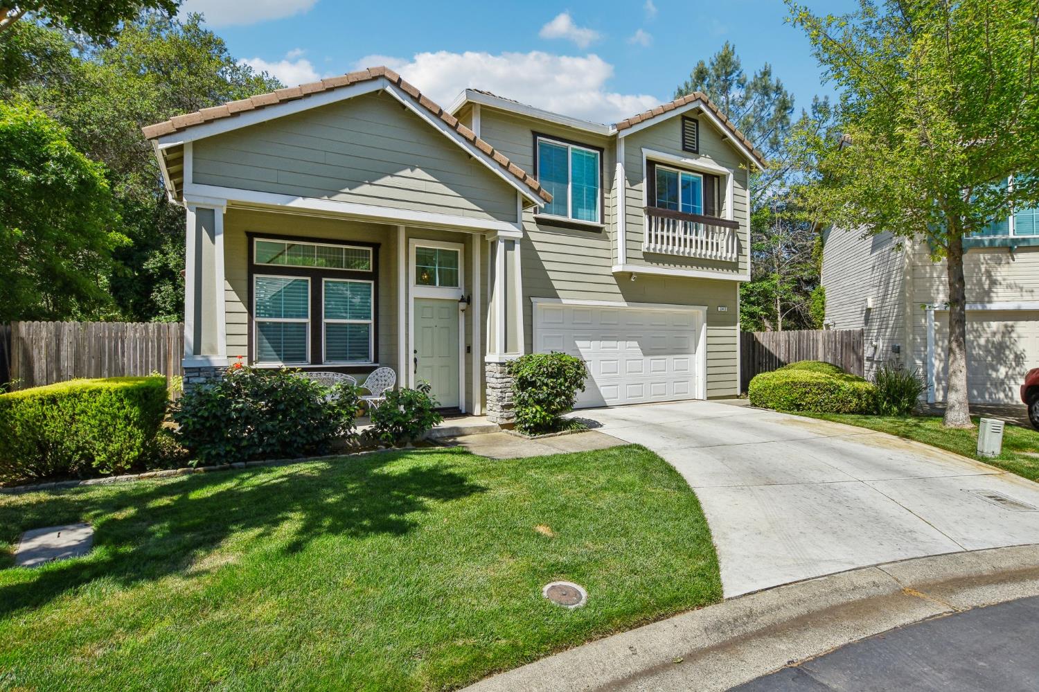 Detail Gallery Image 1 of 53 For 343 Coventry Cir, Folsom,  CA 95630 - 4 Beds | 2/1 Baths