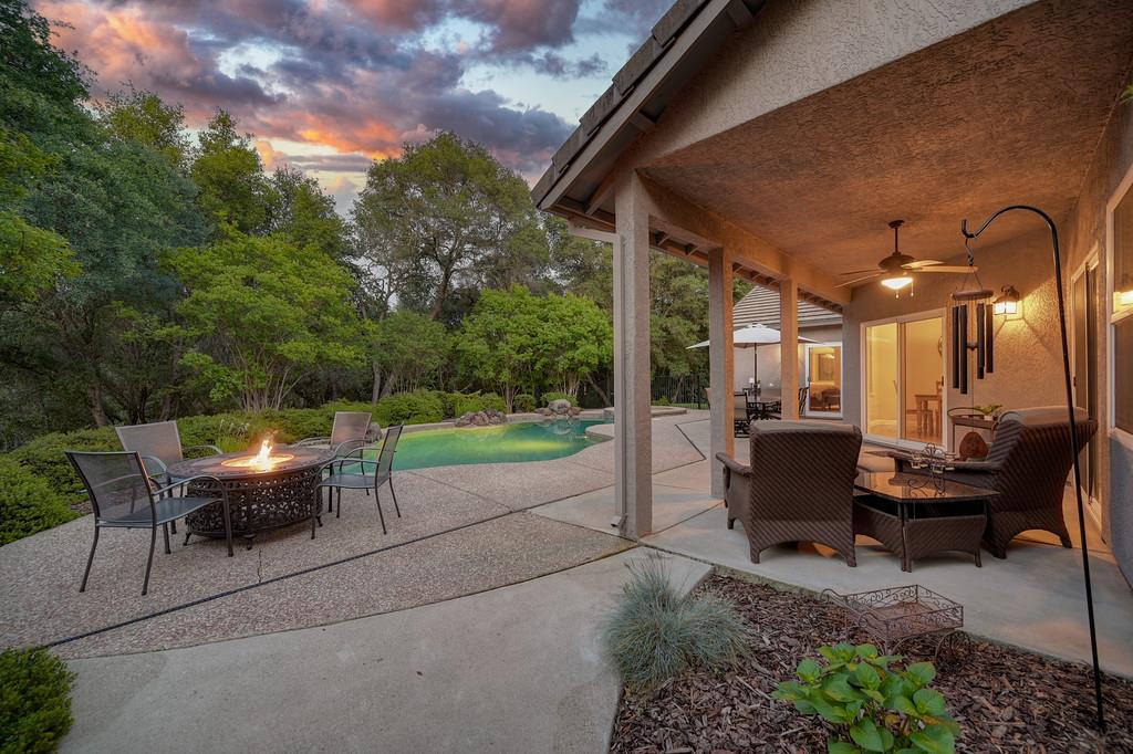Detail Gallery Image 33 of 46 For 4301 Flying C Rd, Shingle Springs,  CA 95682 - 4 Beds | 2 Baths