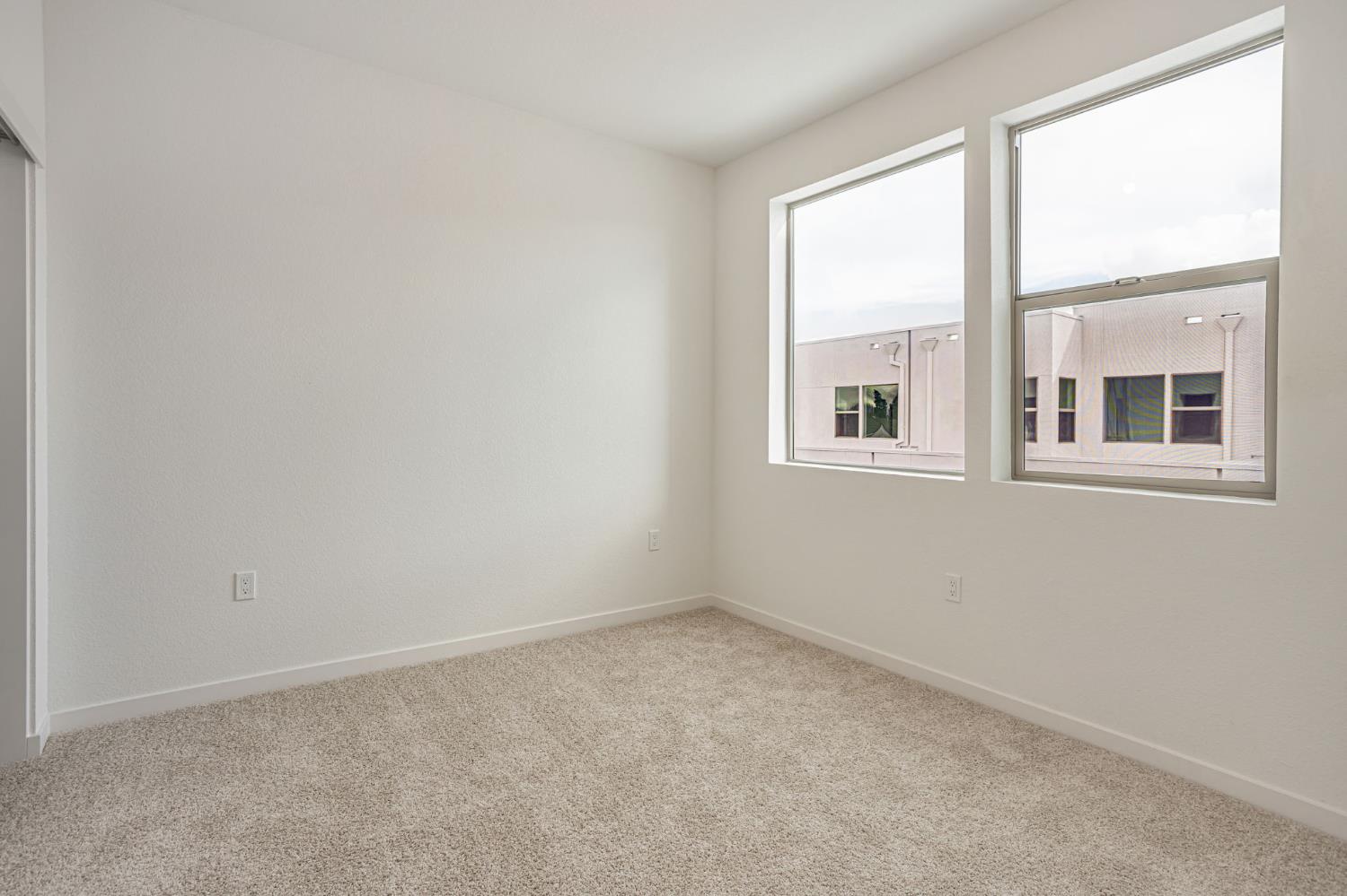 Detail Gallery Image 17 of 42 For 6093 Bridgecross Dr, Sacramento,  CA 95835 - 3 Beds | 2/1 Baths