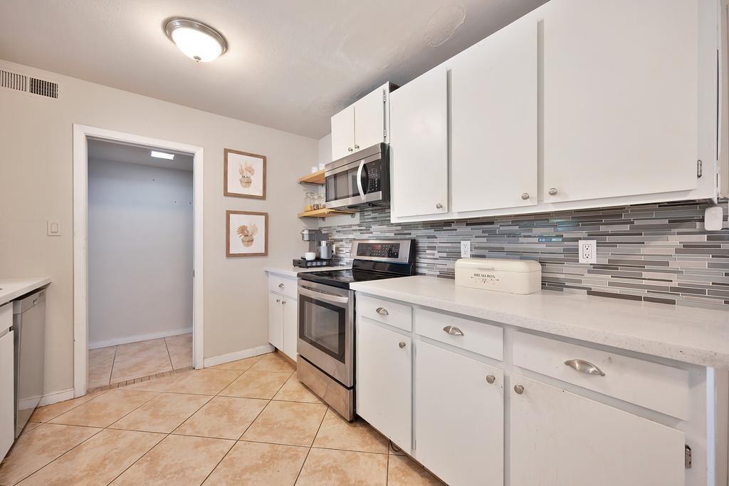 Coloma Road, Rancho Cordova, California image 11