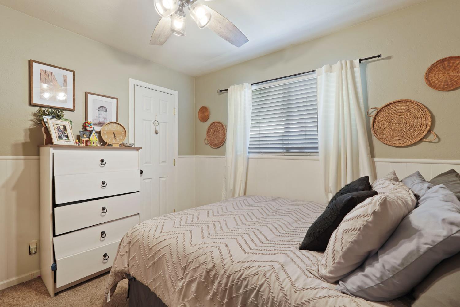 Detail Gallery Image 21 of 39 For 60 N Pacific Ave, Lodi,  CA 95242 - 3 Beds | 2 Baths