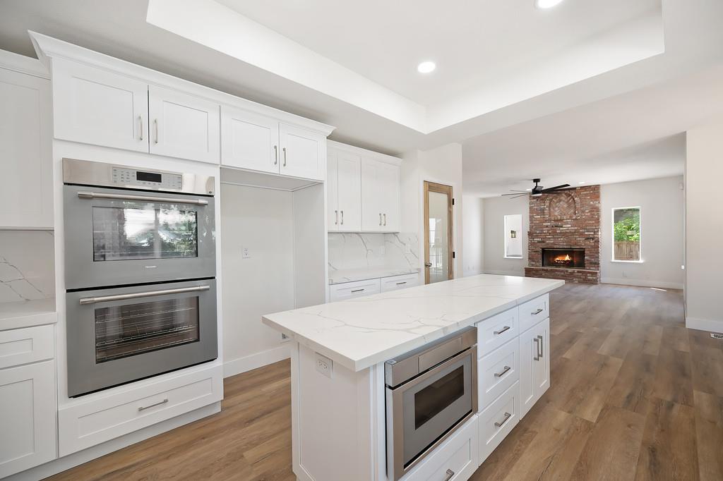 Detail Gallery Image 2 of 62 For 5069 Oak Mello Ct, Elk Grove,  CA 95758 - 4 Beds | 3 Baths