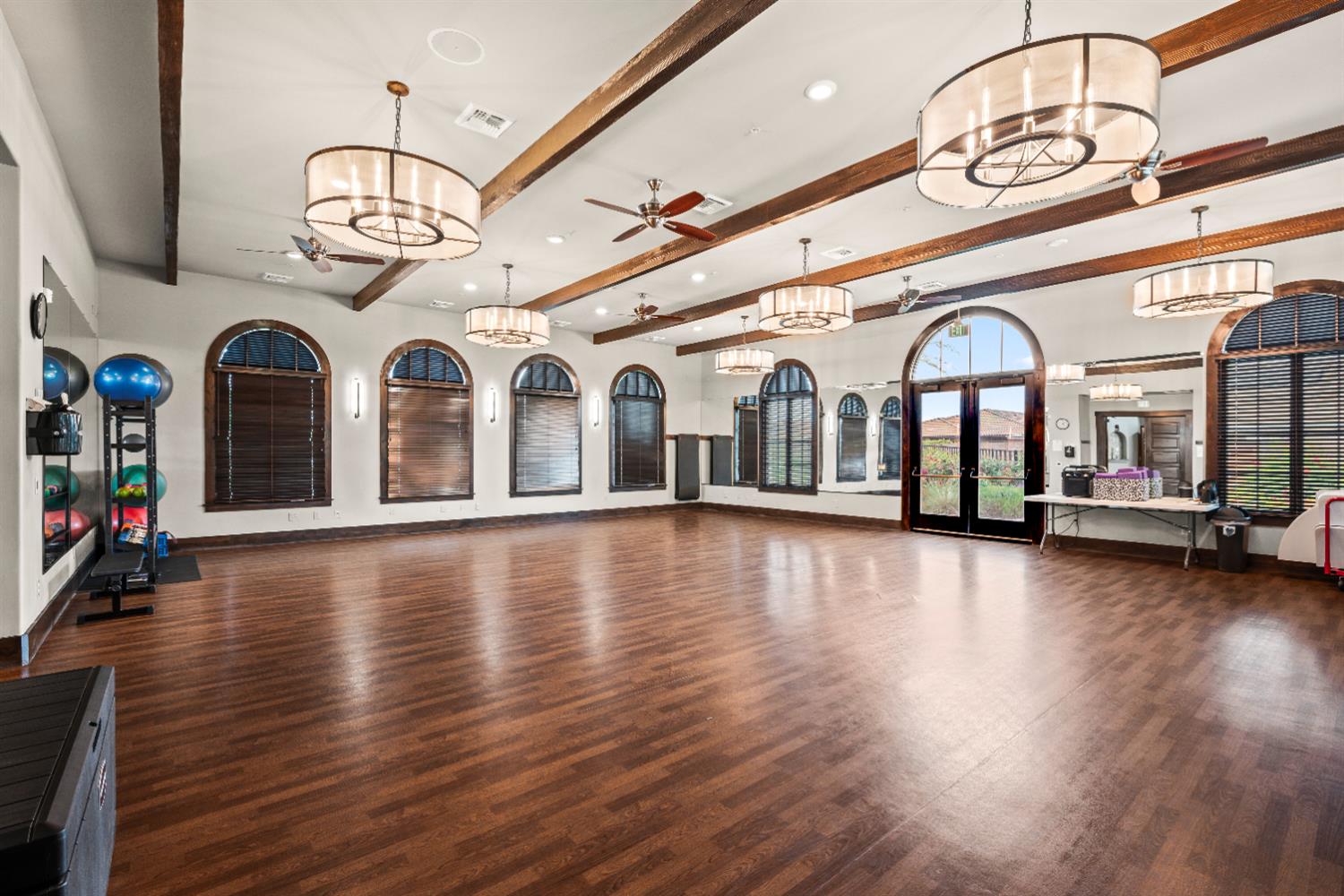 Detail Gallery Image 37 of 43 For 8924 El Cielo Ln, El Dorado Hills,  CA 95762 - 2 Beds | 2 Baths