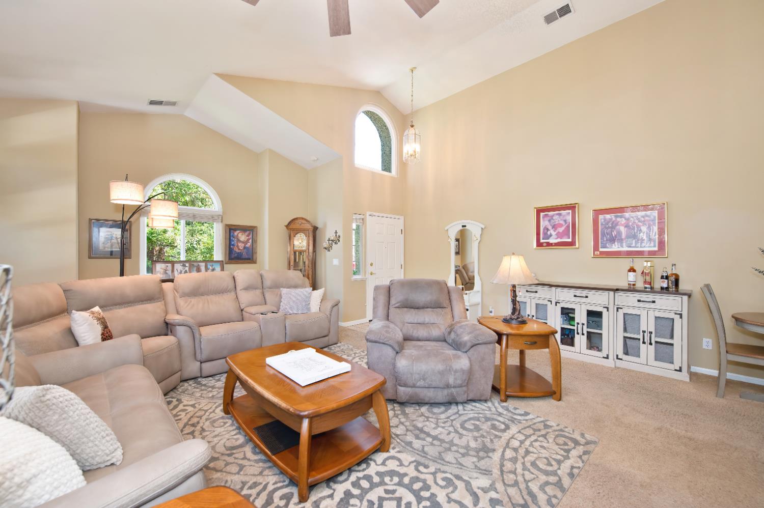 Detail Gallery Image 6 of 40 For 8570 Almond Bluff Ct, Orangevale,  CA 95662 - 3 Beds | 2 Baths