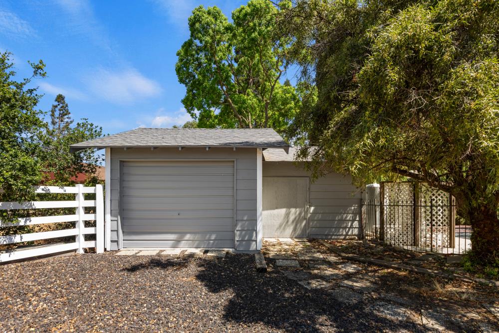 Detail Gallery Image 48 of 69 For 8744 Rubia Dr, Elk Grove,  CA 95624 - 3 Beds | 2/1 Baths