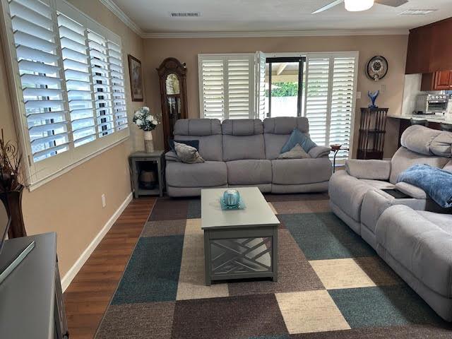 Detail Gallery Image 12 of 49 For 4523 Jan Dr, Carmichael,  CA 95608 - 3 Beds | 2 Baths