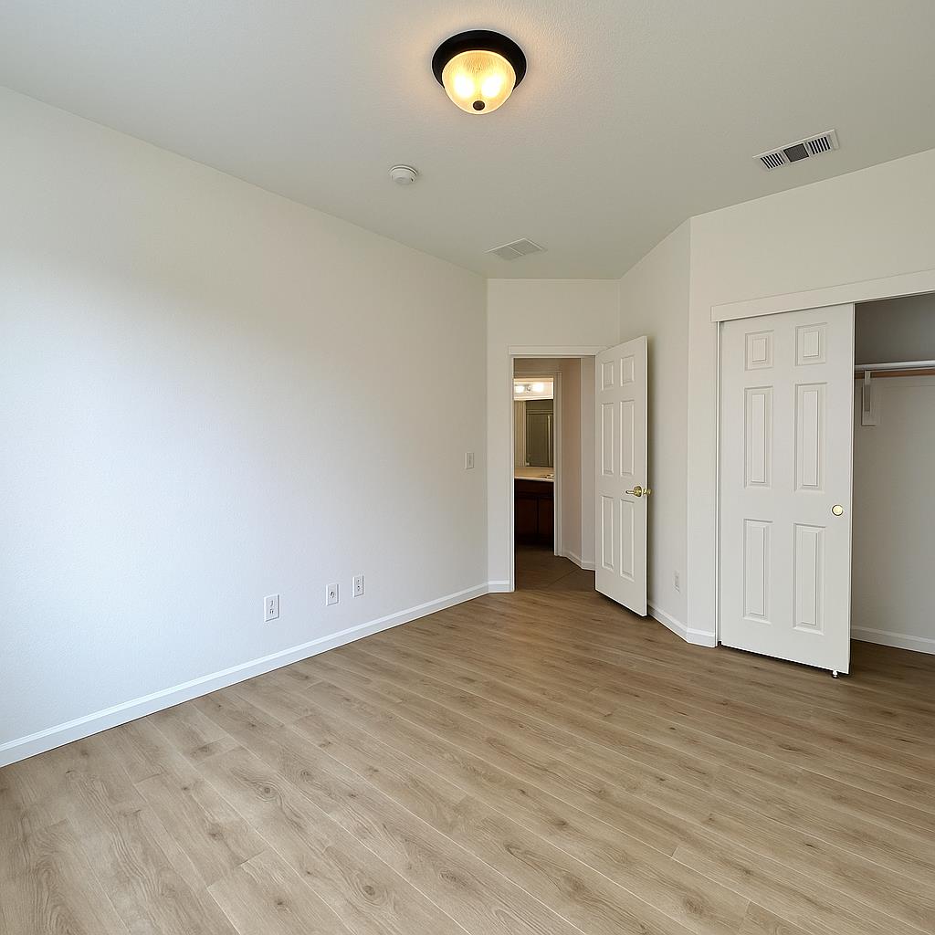 Detail Gallery Image 18 of 24 For 5666 La Casa Way, Sacramento,  CA 95835 - 3 Beds | 2 Baths