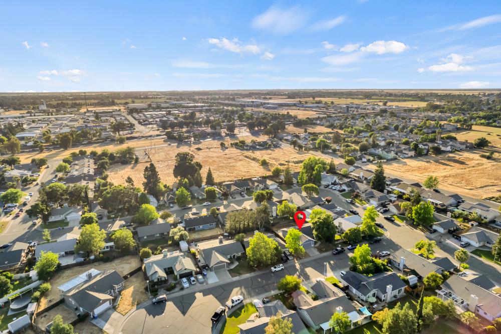Detail Gallery Image 42 of 42 For 574 Ewell Ct, Galt,  CA 95632 - 3 Beds | 2 Baths