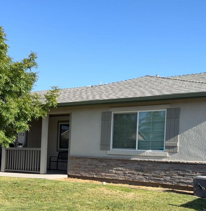 Detail Gallery Image 1 of 15 For 6565 Cal Bears Ct, Winton,  CA 95388 - 3 Beds | 2 Baths