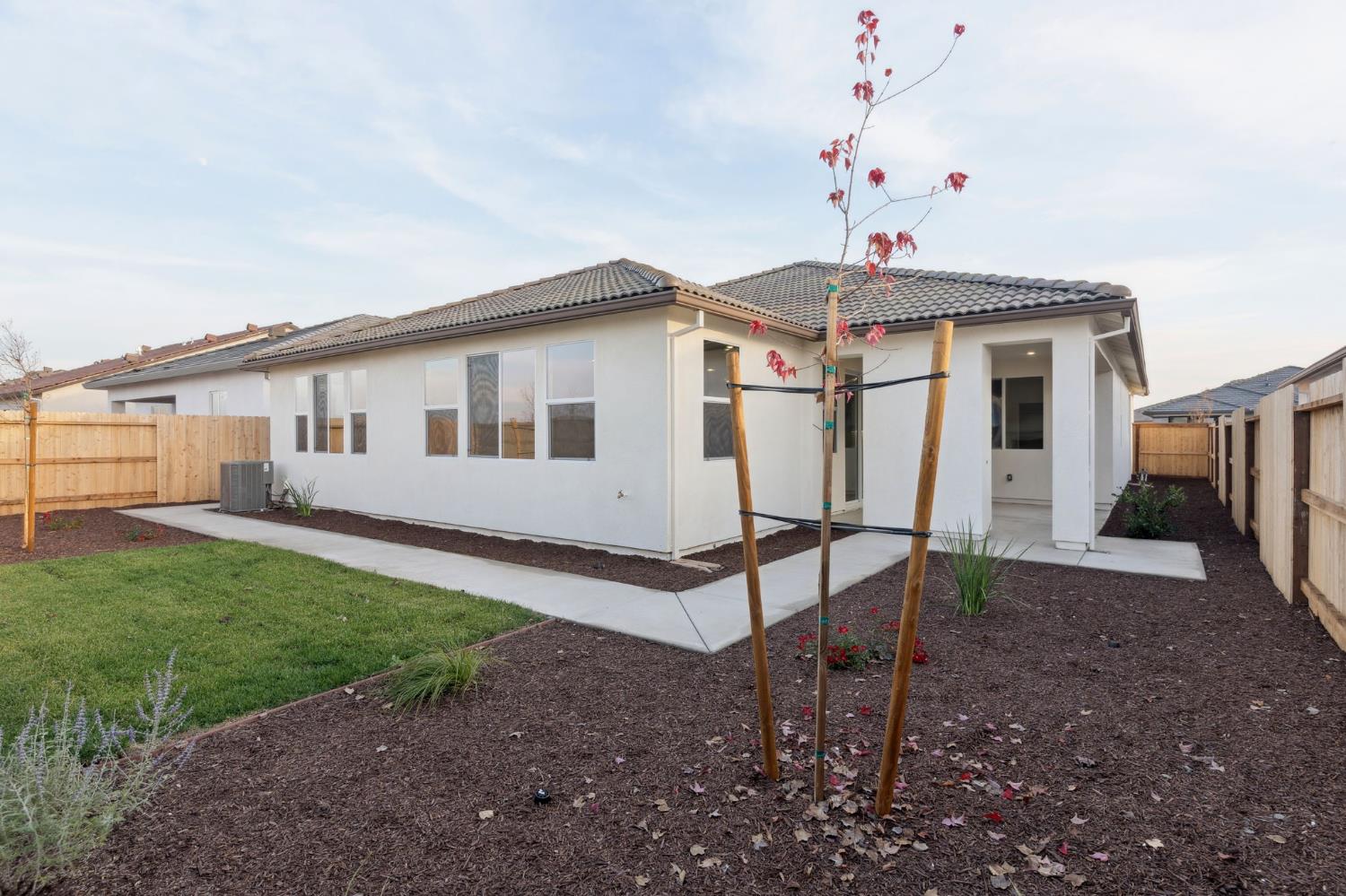 Detail Gallery Image 29 of 31 For 5210 Peace Lily Ln, Roseville,  CA 95747 - 3 Beds | 3 Baths