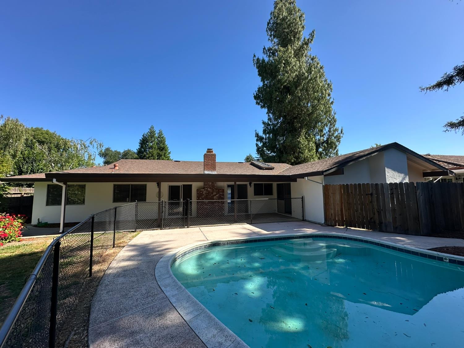 Detail Gallery Image 28 of 28 For 4408 San Ramon Dr, Davis,  CA 95618 - 4 Beds | 2/1 Baths