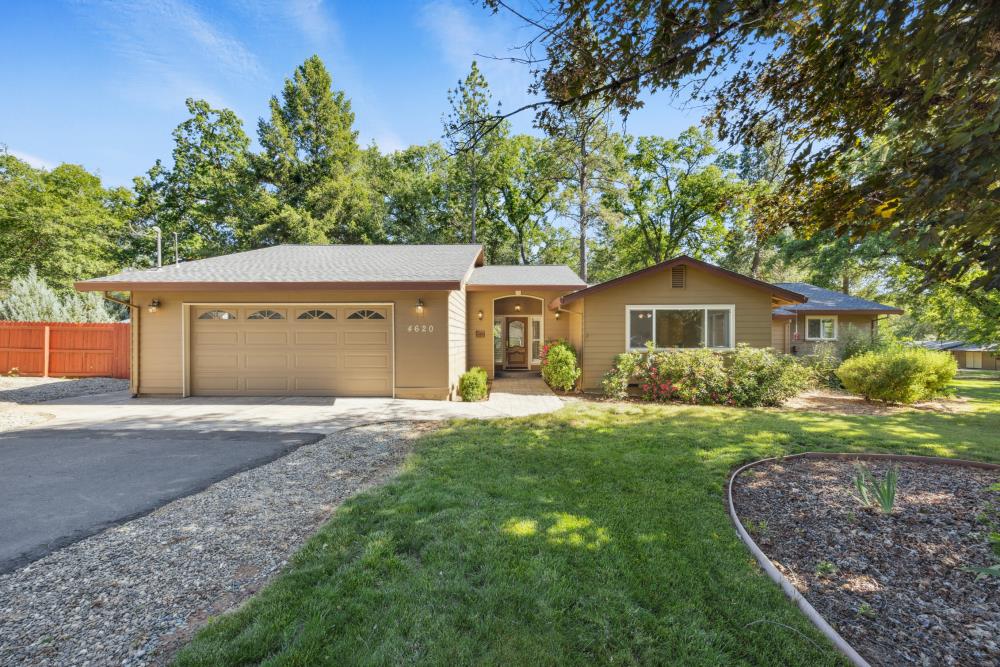 Detail Gallery Image 3 of 88 For 4620 Scenic Dr, Shingle Springs,  CA 95682 - 4 Beds | 3/1 Baths
