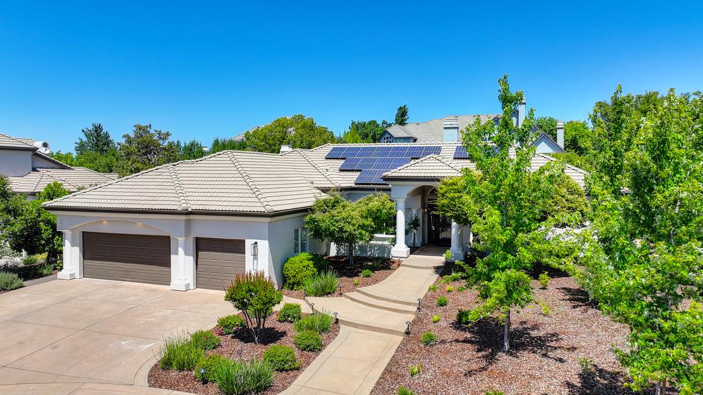 Detail Gallery Image 1 of 38 For 4587 Echo Springs Cir, El Dorado Hills,  CA 95762 - 3 Beds | 2/1 Baths